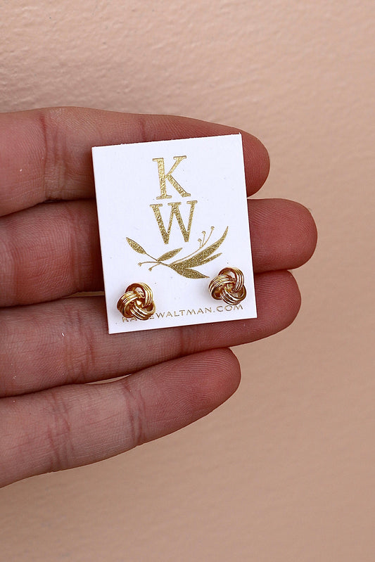 KNOT STUDS